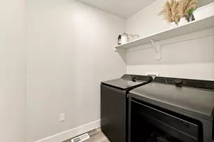2160 S 1490 W, Logan, UT 84339 - Photo 23
