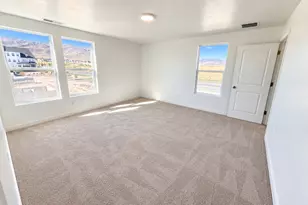 931 W Halvorsen Parkway, Saratoga Springs, UT 84045 - Photo 11