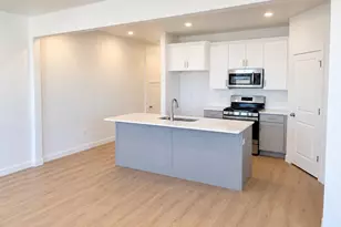 931 W Halvorsen Parkway, Saratoga Springs, UT 84045 - Photo 7