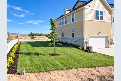 931 W Halvorsen Pkwy #225, Saratoga Springs, UT 84045 - Photo 5
