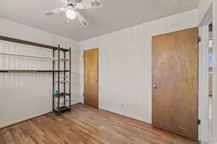 9855 S Sunflower Ln E, Sandy, UT 84094 - Photo 17