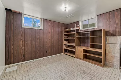 9855 S Sunflower Ln E, Sandy, UT 84094 - Photo 25