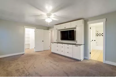 445 N 2800 E, Layton, UT 84040 - Photo 9