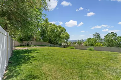 10479 Colonial Dr, Cedar Hills, UT 84062 - Photo 9