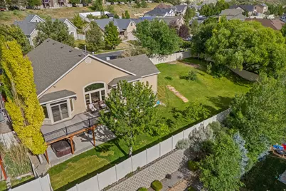 10479 Colonial Dr, Cedar Hills, UT 84062 - Photo 7