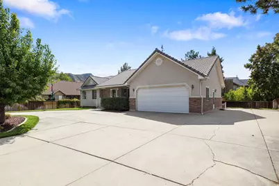 1042 E Center St, Orem, UT 84097 - Photo 27