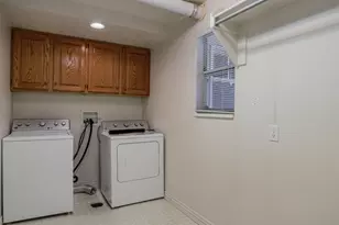 1042 E Center St, Orem, UT 84097 - Photo 25
