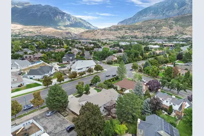 1042 E Center St, Orem, UT 84097 - Photo 37