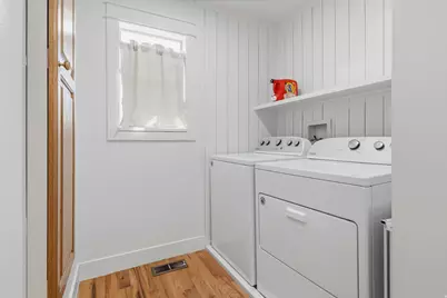 1042 E Center St, Orem, UT 84097 - Photo 19