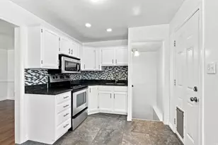 846 N Nocturne Dr W, Salt Lake City, UT 84116 - Photo 5