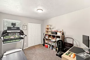 1018 E 5625 S, South Ogden, UT 84405 - Photo 19