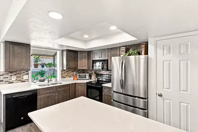1018 E 5625 S, South Ogden, UT 84405 - Photo 11