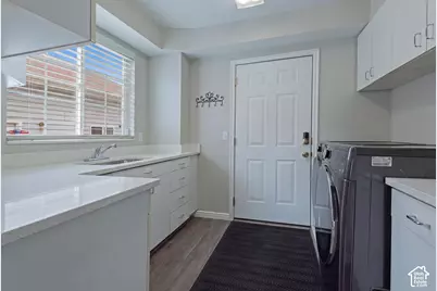 236 E Ashbrook Cir, Midvale, UT 84047 - Photo 29