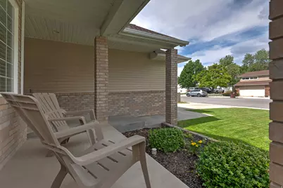 236 E Ashbrook Cir, Midvale, UT 84047 - Photo 35