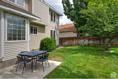 236 E Ashbrook Cir, Midvale, UT 84047 - Photo 33