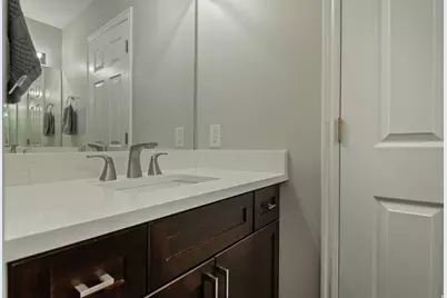 236 E Ashbrook Cir, Midvale, UT 84047 - Photo 23