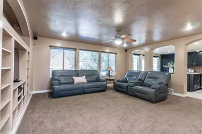 10162 S Solstice View Dr W, Copperton, UT 84006 - Photo 9