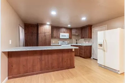 10162 S Solstice View Dr W, Copperton, UT 84006 - Photo 27