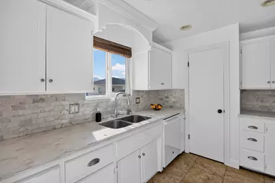 12881 S 1980 W, Riverton, UT 84065 - Photo 5