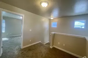 2581 W Cottonwood Dr, Lehi, UT 84043 - Photo 15