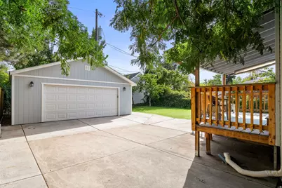 2274 E 900 S, Salt Lake City, UT 84108 - Photo 23