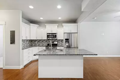 7176 S Beamon St, West Jordan, UT 84084 - Photo 15