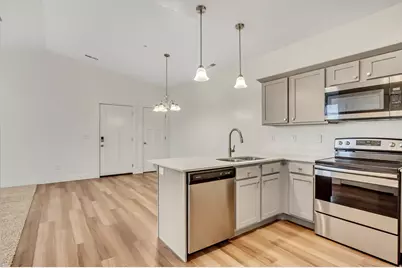 563 N 360 W, Vineyard, UT 84059 - Photo 5