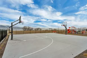 563 N 360 W, Vineyard, UT 84059 - Photo 31