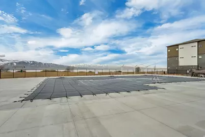 563 N 360 W, Vineyard, UT 84059 - Photo 41