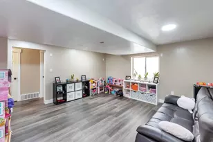 1646 N 2520 W, Lehi, UT 84043 - Photo 13