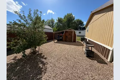300 E 600 S, Roosevelt, UT 84066 - Photo 17