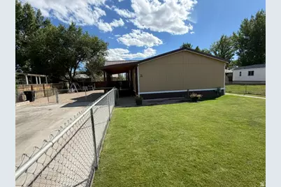 300 E 600 S, Roosevelt, UT 84066 - Photo 19