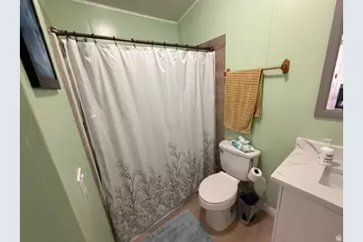 300 E 600 S, Roosevelt, UT 84066 - Photo 15