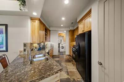 2590 Pioneer Pkwy #6F, Santa Clara, UT 84765 - Photo 9