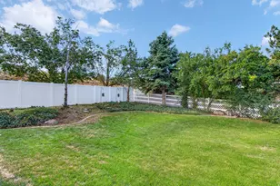 13702 S Hackamore Dr E, Draper, UT 84020 - Photo 11