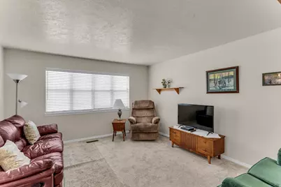 1146 N Regent Court (435 W) W #14, Orem, UT 84057 - Photo 5