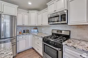 322 W Lariat Blvd, Saratoga Springs, UT 84045 - Photo 13