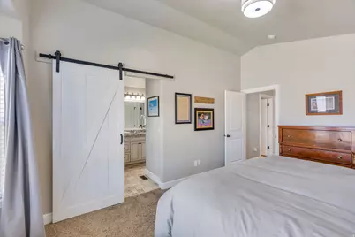322 W Lariat Blvd, Saratoga Springs, UT 84045 - Photo 19