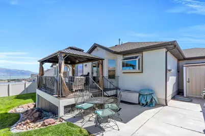 322 W Lariat Blvd, Saratoga Springs, UT 84045 - Photo 41