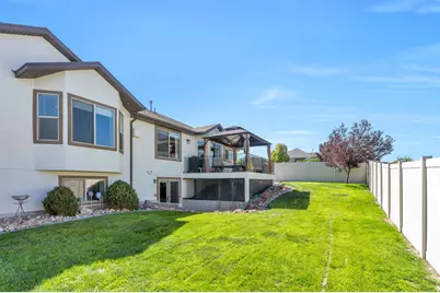 322 W Lariat Blvd, Saratoga Springs, UT 84045 - Photo 39