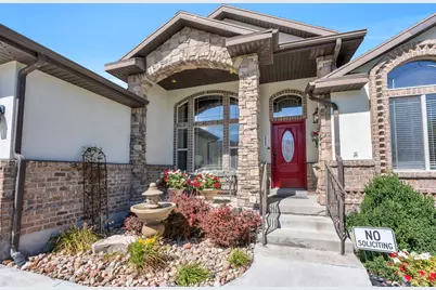 322 W Lariat Blvd, Saratoga Springs, UT 84045 - Photo 5