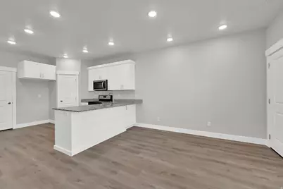 924 W 960 N, Tremonton, UT 84337 - Photo 9