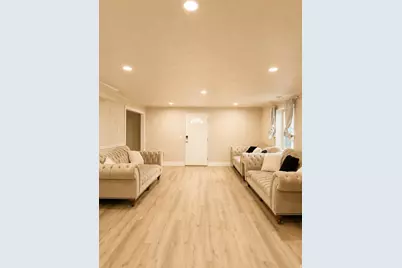 8672 S McGinnis Ln, West Jordan, UT 84081 - Photo 23