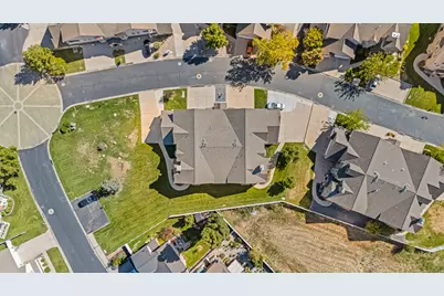 963 N Shetland Ln W, Farmington, UT 84025 - Photo 31