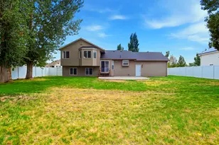 42 Country Bend Rd, Farmington, UT 84025 - Photo 25