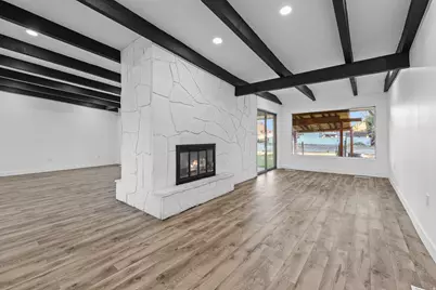 933 W 2300 N, Clinton, UT 84015 - Photo 5