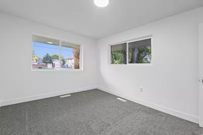 933 W 2300 N, Clinton, UT 84015 - Photo 19
