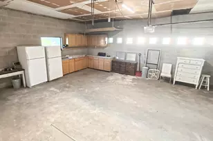 933 W 2300 N, Clinton, UT 84015 - Photo 35