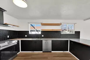 951 E S Frk Cir, Sandy, UT 84094 - Photo 3