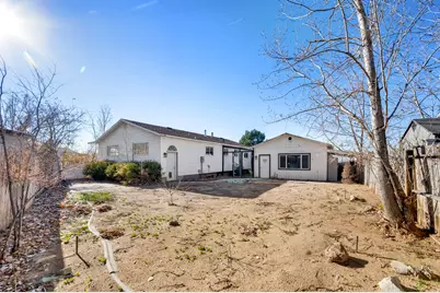 951 E South Fork Cir, Sandy, UT 84094 - Photo 19